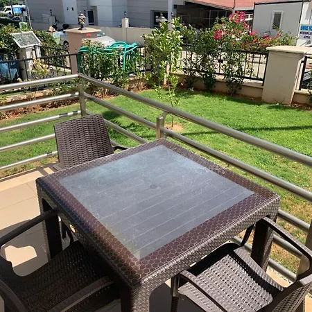 132. Sokak Door 1 Apartamento