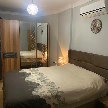 132. Sokak Door 1 Apartamento *