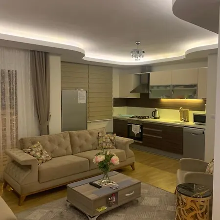 아파트 132. Sokak Door 1 말마리스