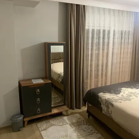 132. Sokak Door 1 아파트 말마리스